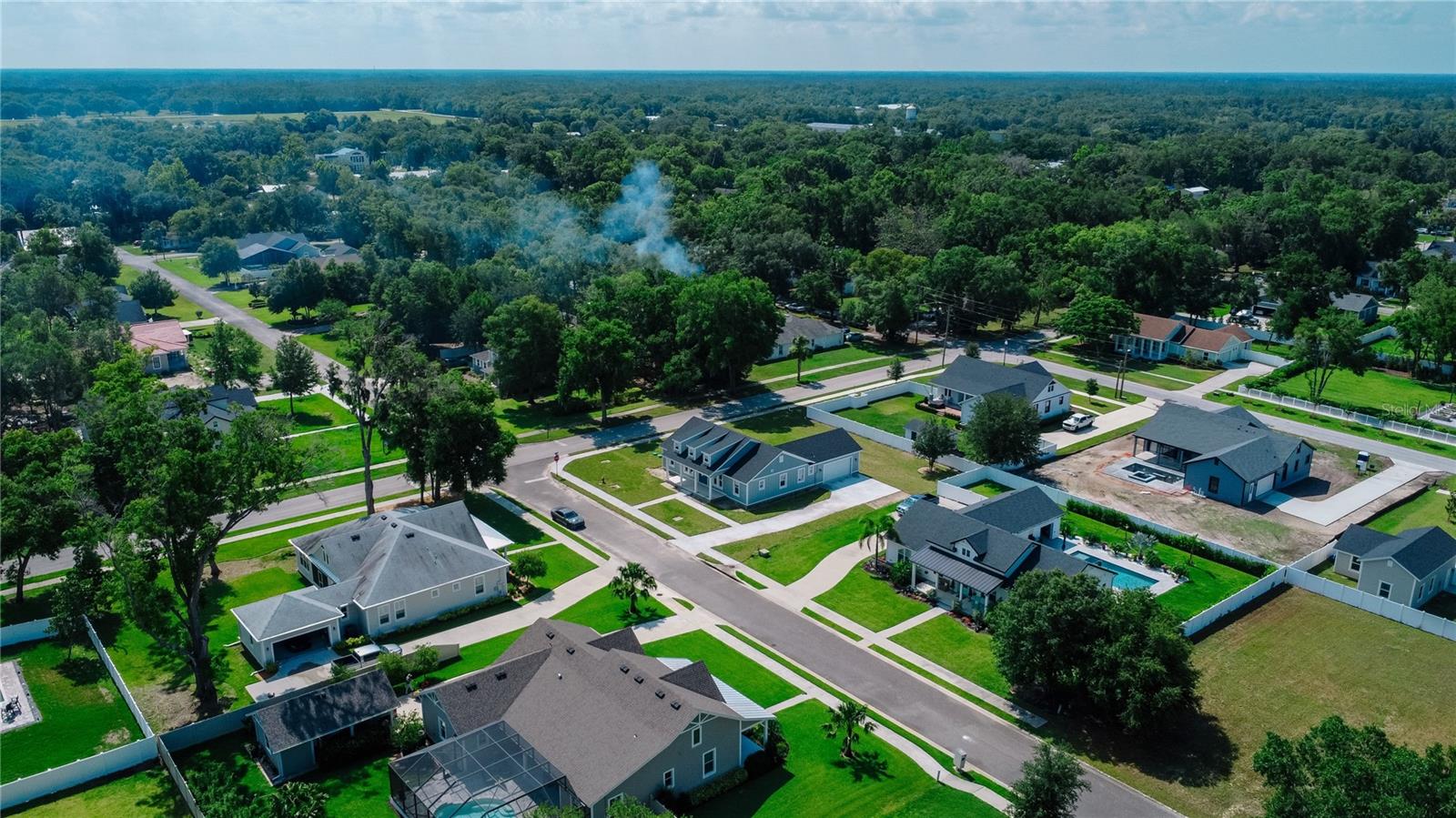 311 W DELAWARE AVE, LAKE HELEN, FL, 32744