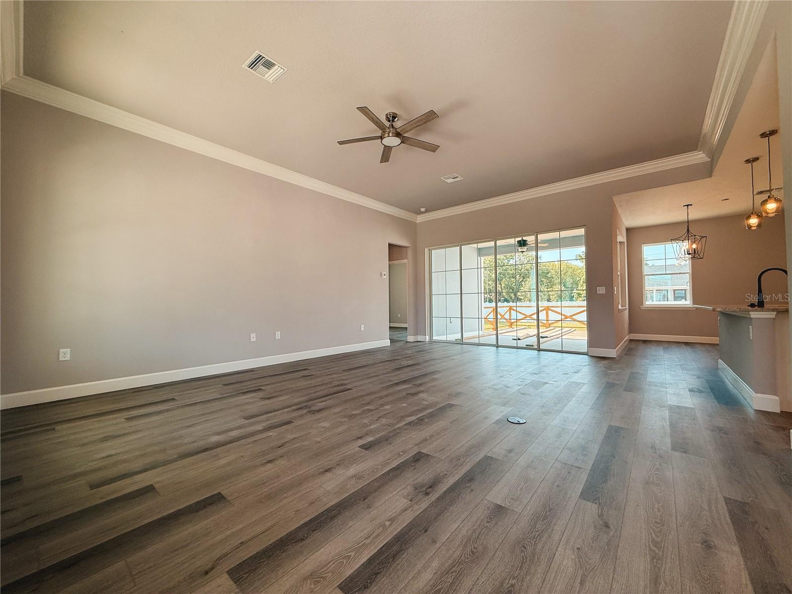311 W DELAWARE AVE, LAKE HELEN, FL, 32744