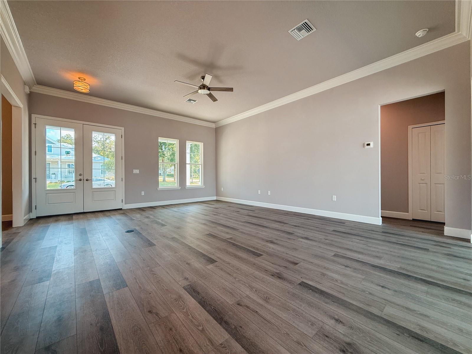311 W DELAWARE AVE, LAKE HELEN, FL, 32744