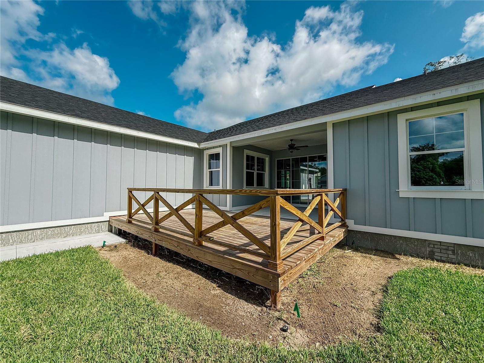 311 W DELAWARE AVE, LAKE HELEN, FL, 32744