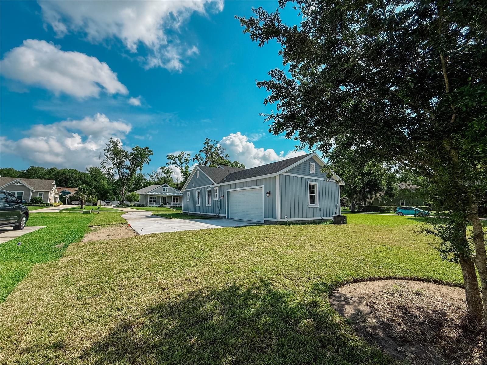 311 W DELAWARE AVE, LAKE HELEN, FL, 32744