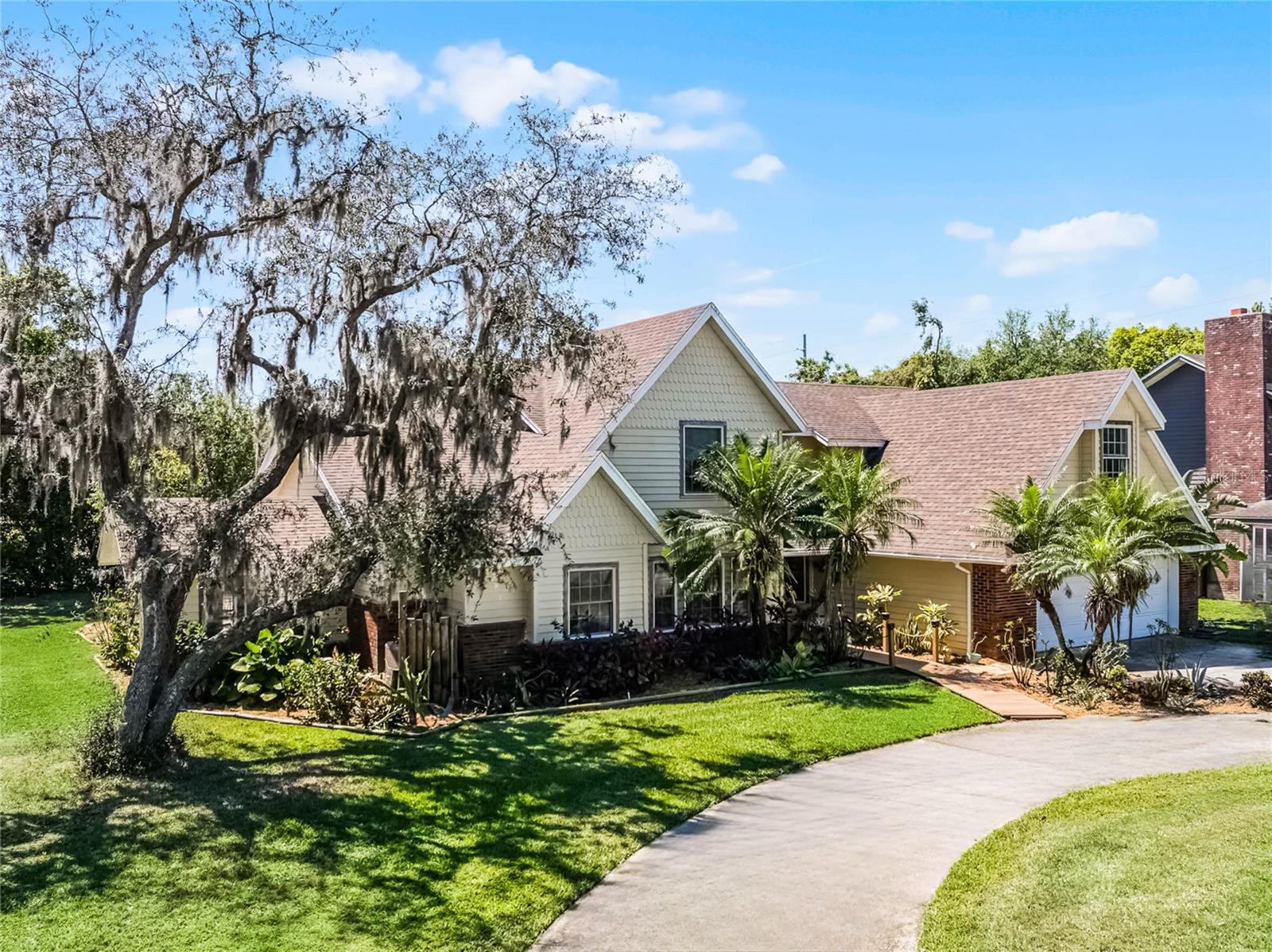 2 BRIDGEWATER DR, WINTER HAVEN, FL, 33884