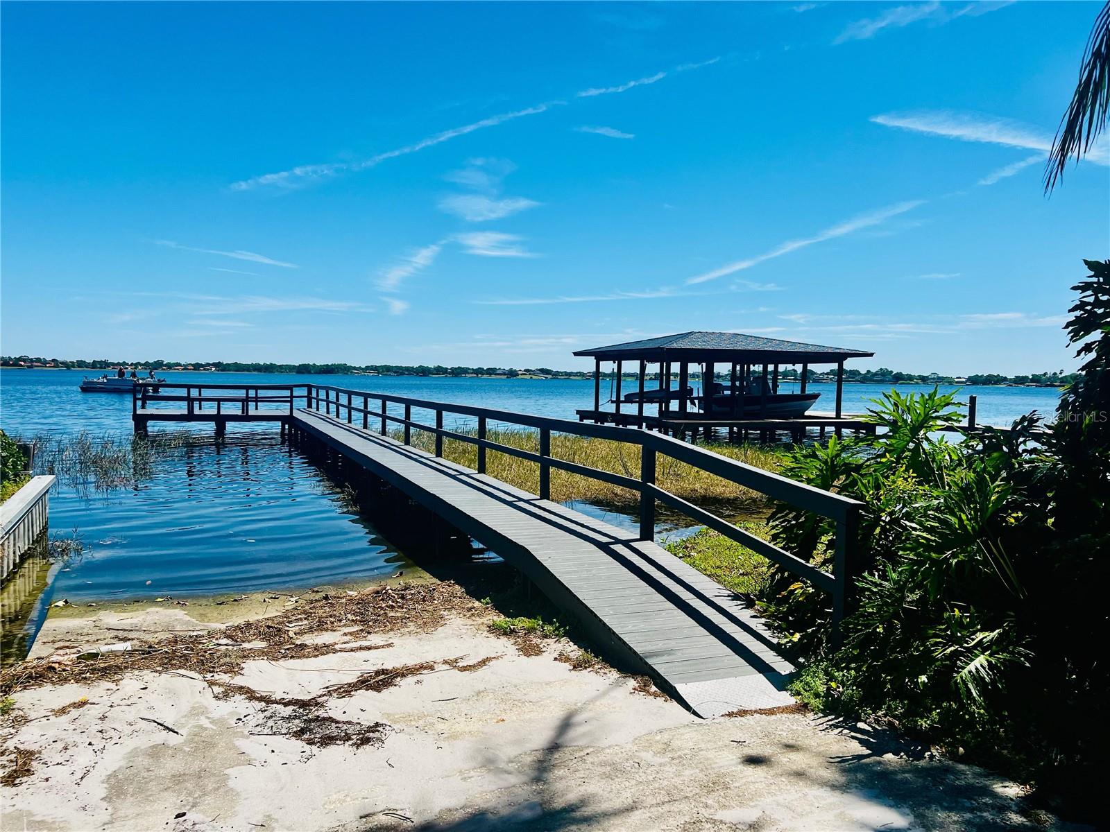 2 BRIDGEWATER DR, WINTER HAVEN, FL, 33884
