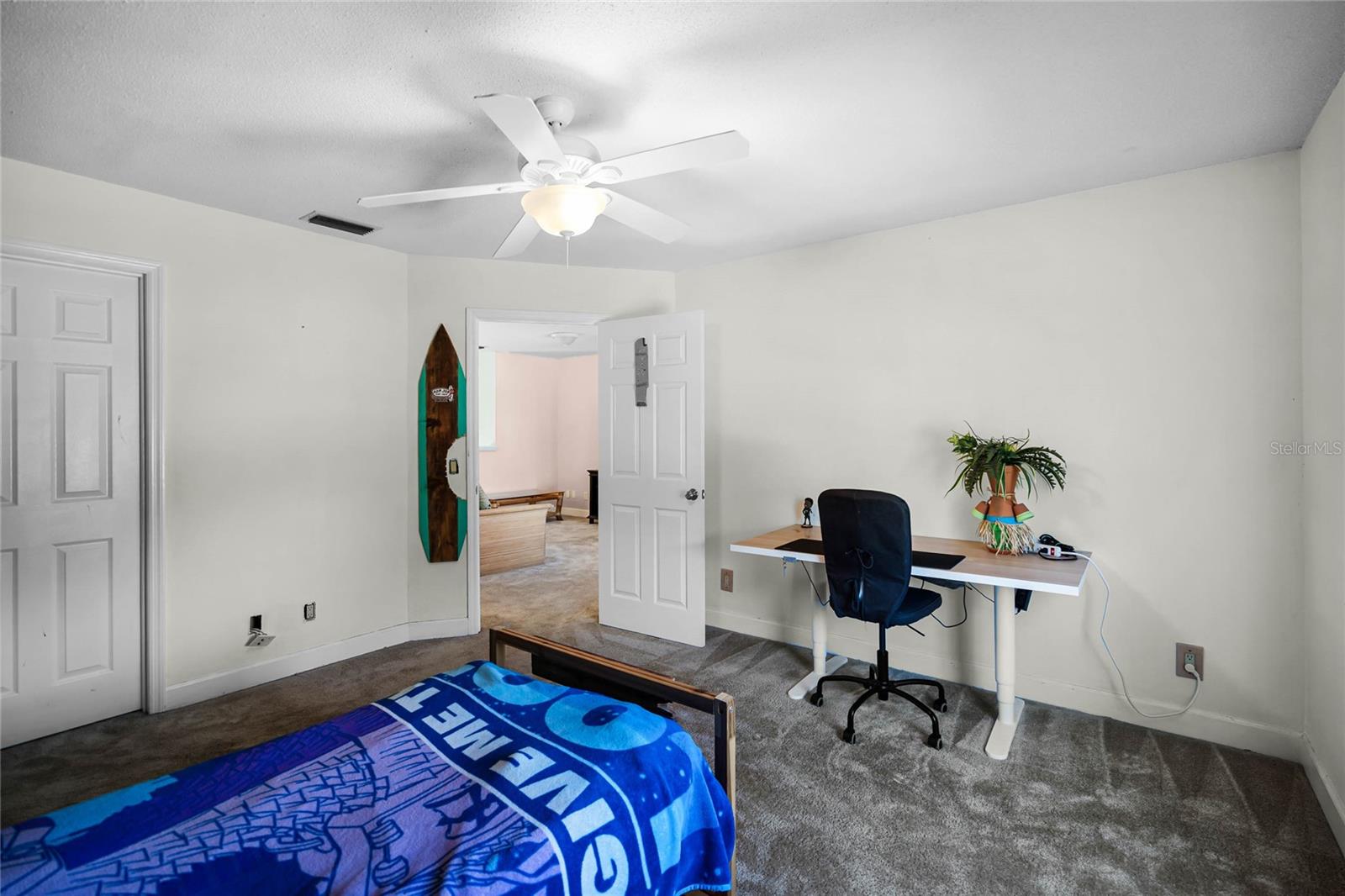2 BRIDGEWATER DR, WINTER HAVEN, FL, 33884