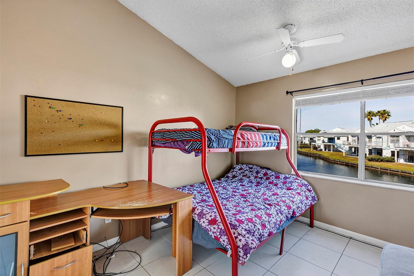 2568 WOODGATE BLVD #204, ORLANDO, FL, 32822