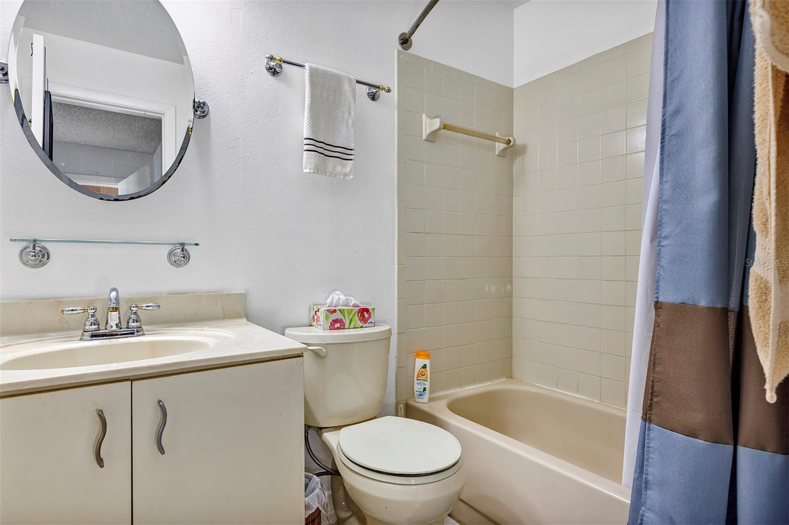 2568 WOODGATE BLVD #204, ORLANDO, FL, 32822