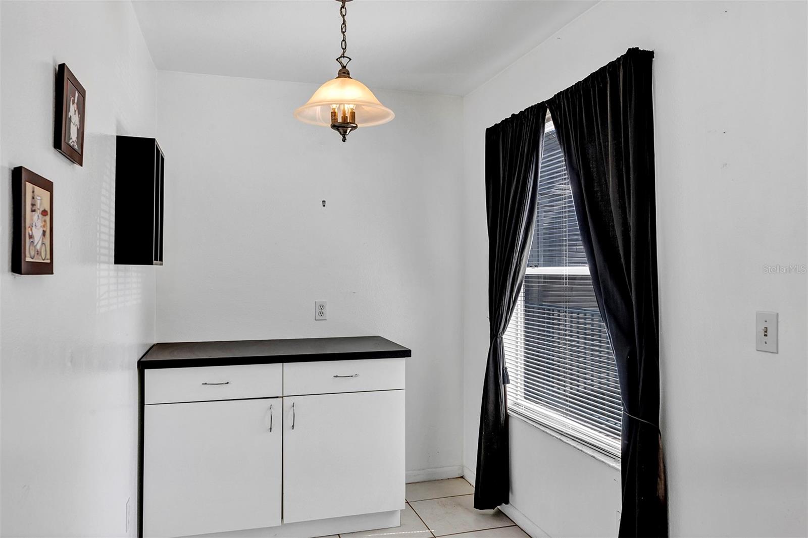 2568 WOODGATE BLVD #204, ORLANDO, FL, 32822