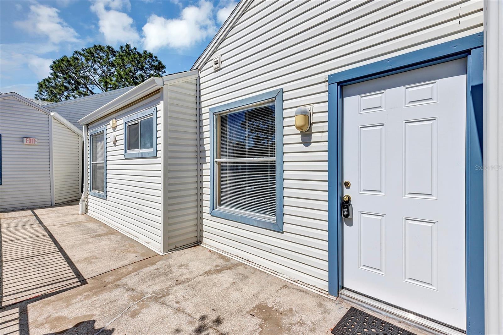 2568 WOODGATE BLVD #204, ORLANDO, FL, 32822