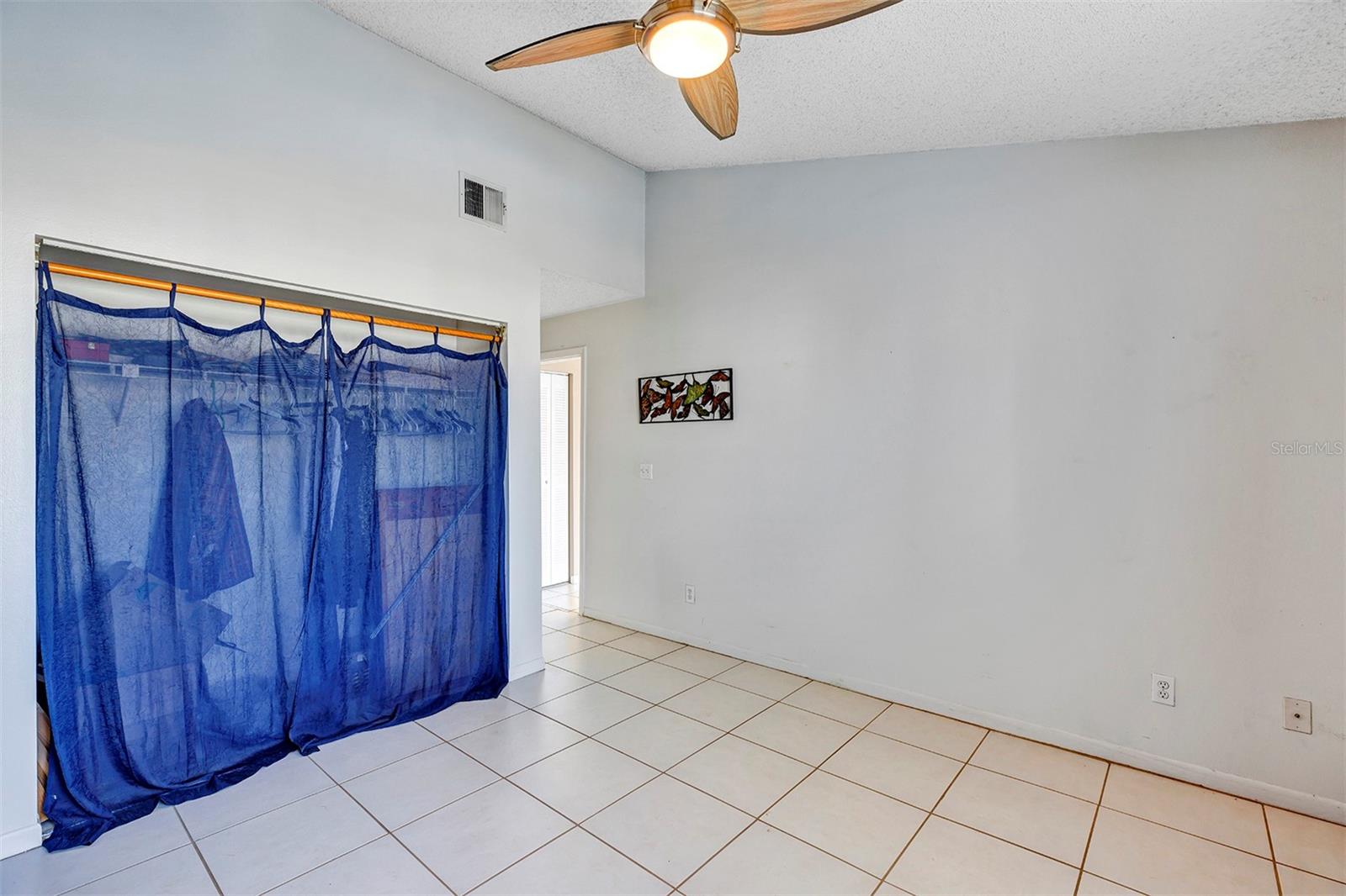 2568 WOODGATE BLVD #204, ORLANDO, FL, 32822