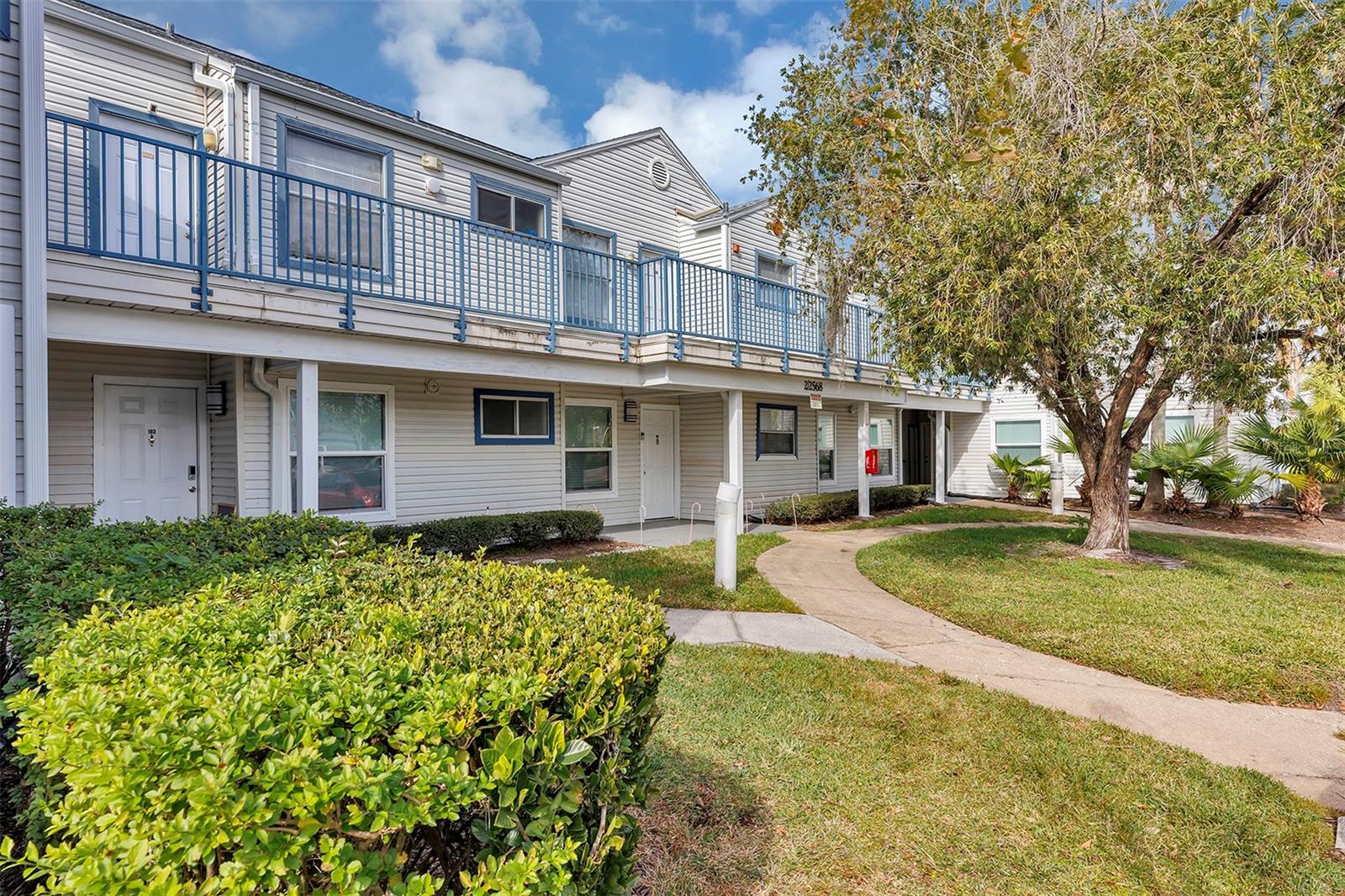 2568 WOODGATE BLVD #204, ORLANDO, FL, 32822