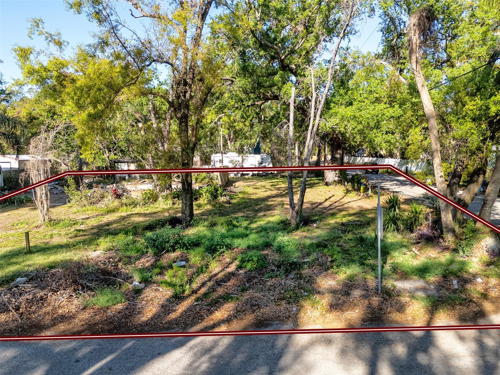 9503 SIX MILE CREEK RD, TAMPA, FL, 33610