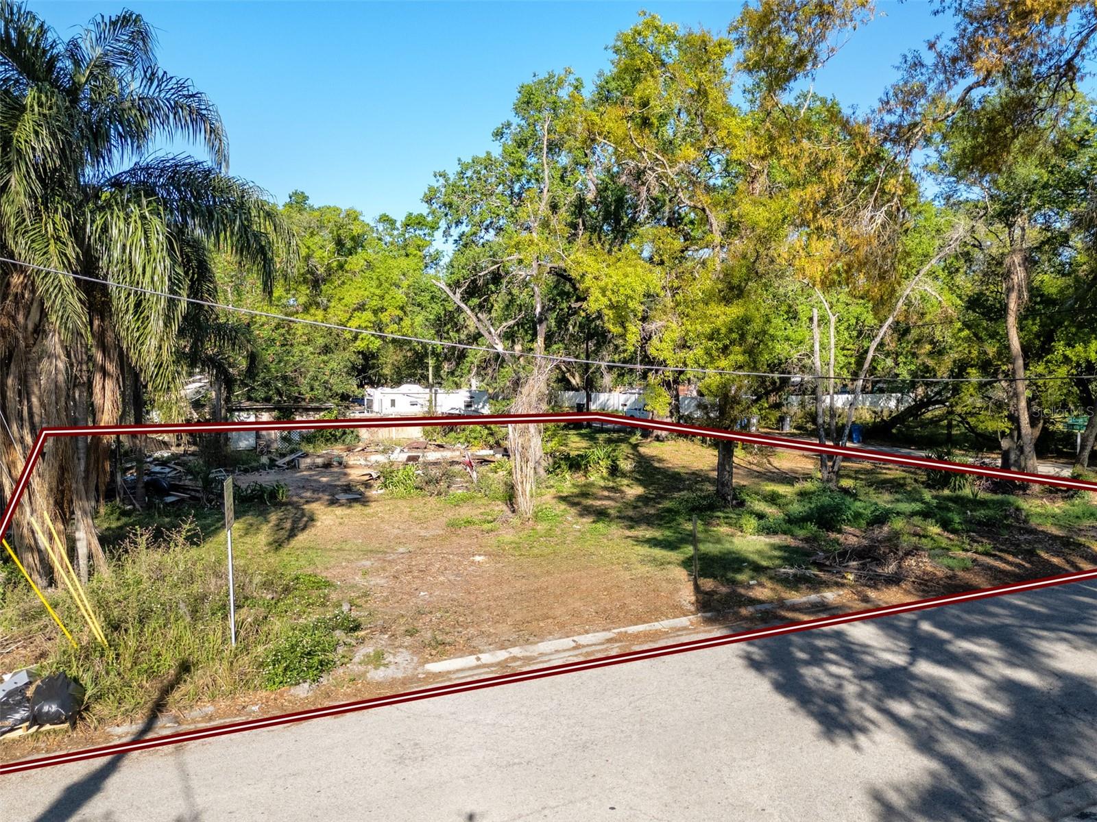 9503 SIX MILE CREEK RD, TAMPA, FL, 33610