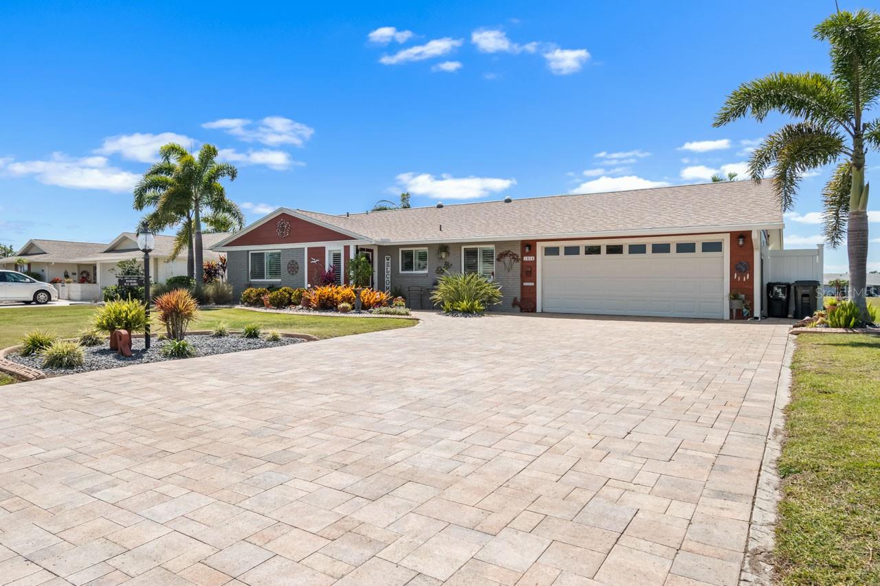 1804 BUNKER HILL DR, SUN CITY CENTER, FL, 33573