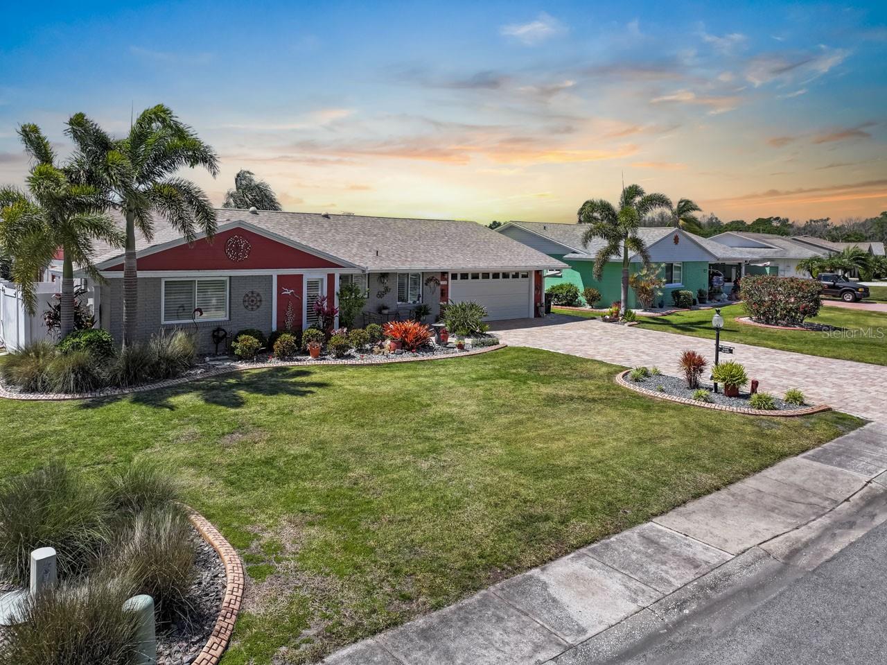 1804 BUNKER HILL DR, SUN CITY CENTER, FL, 33573