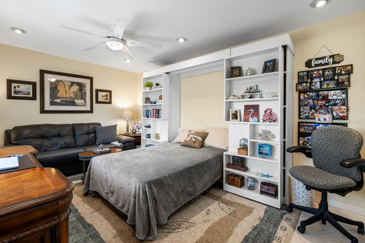 1804 BUNKER HILL DR, SUN CITY CENTER, FL, 33573