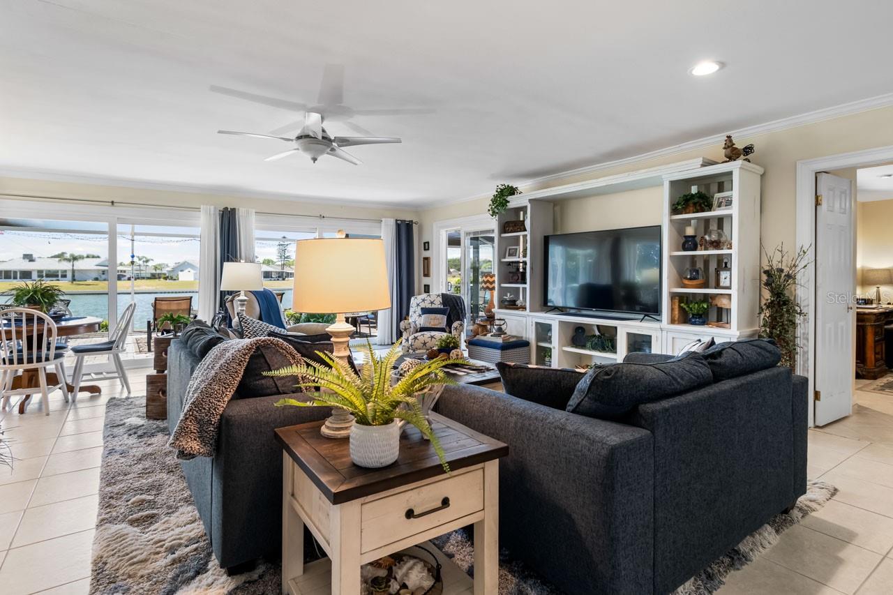 1804 BUNKER HILL DR, SUN CITY CENTER, FL, 33573