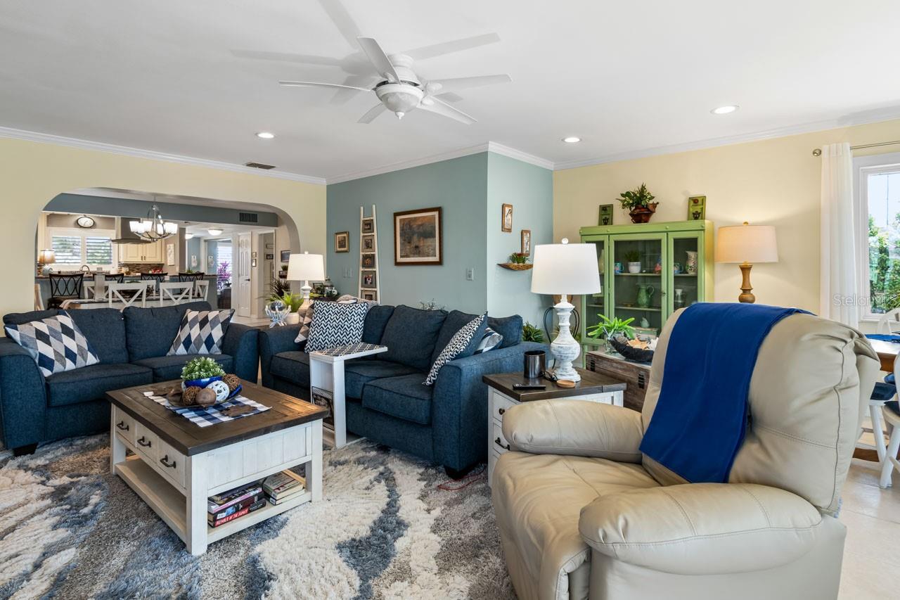 1804 BUNKER HILL DR, SUN CITY CENTER, FL, 33573