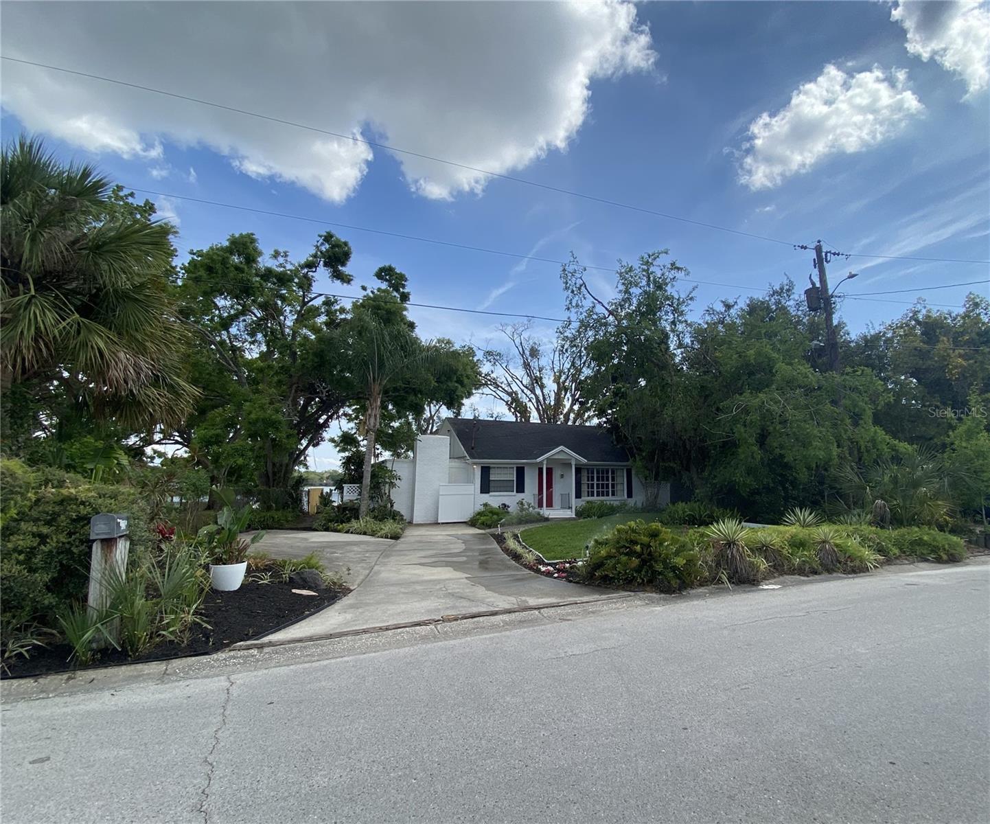 3204 W CLINTON ST, TAMPA, FL, 33614