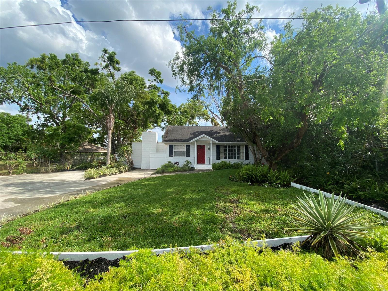 3204 W CLINTON ST, TAMPA, FL, 33614