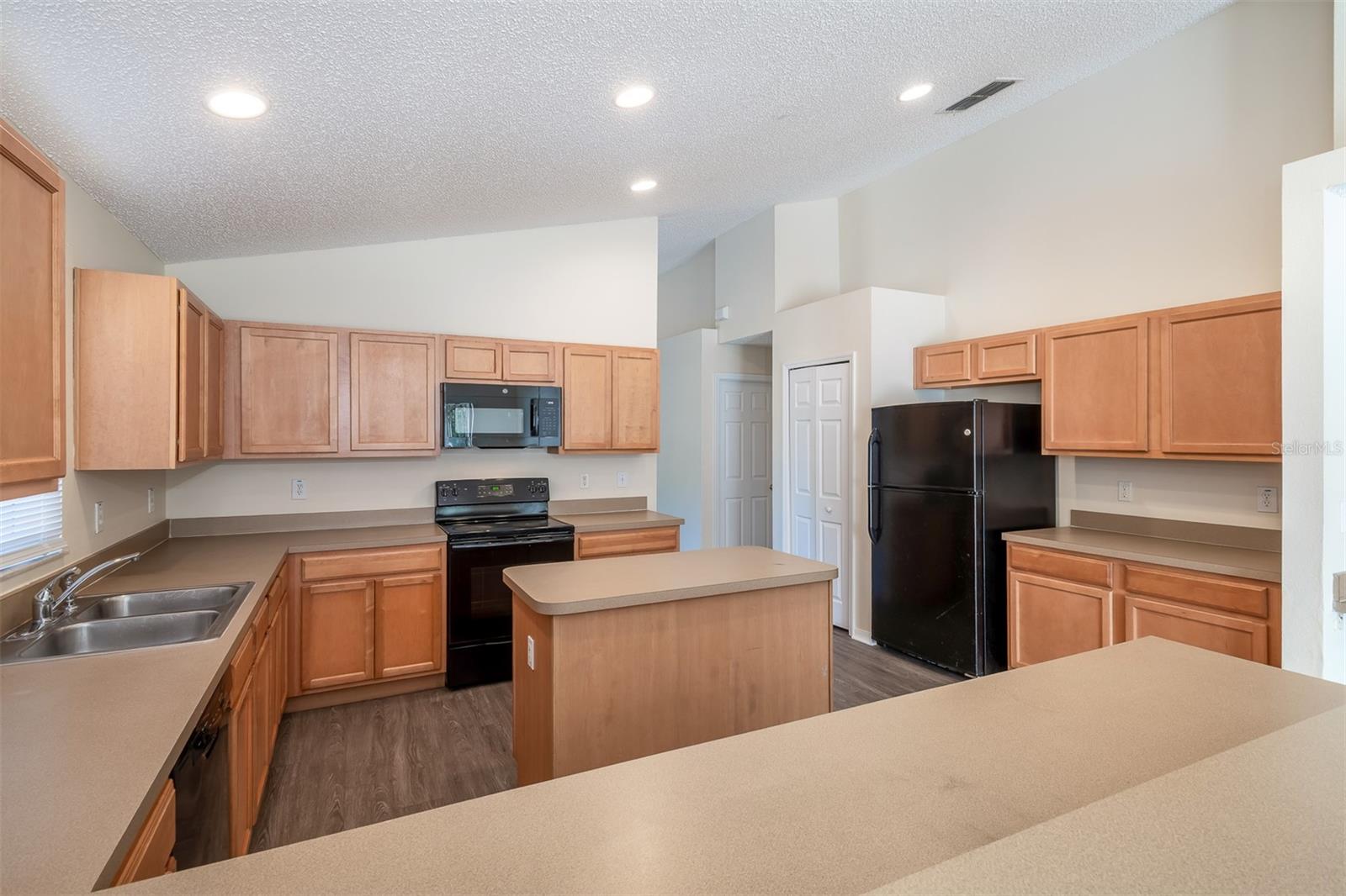 3199 QUAIL DR, DELTONA, FL, 32738