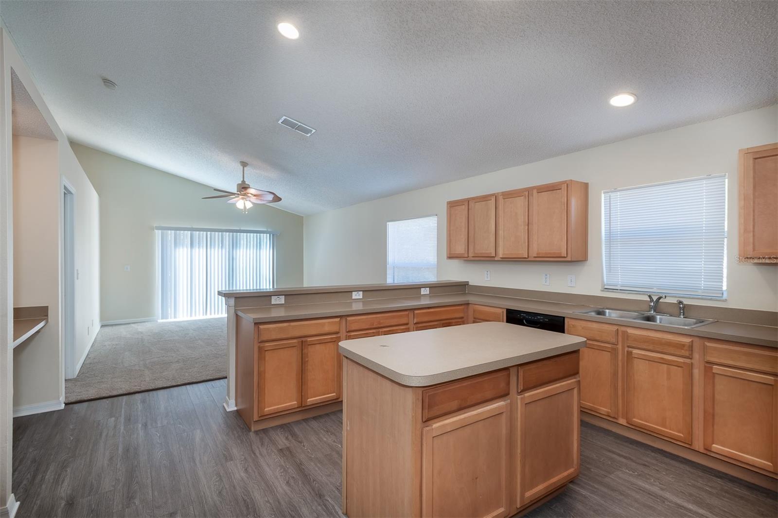 3199 QUAIL DR, DELTONA, FL, 32738