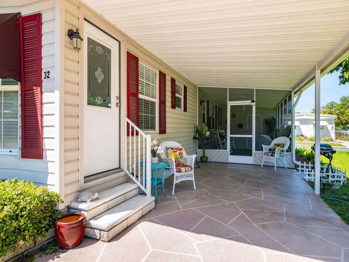 32 PALM FOREST DR, LARGO, FL, 33770