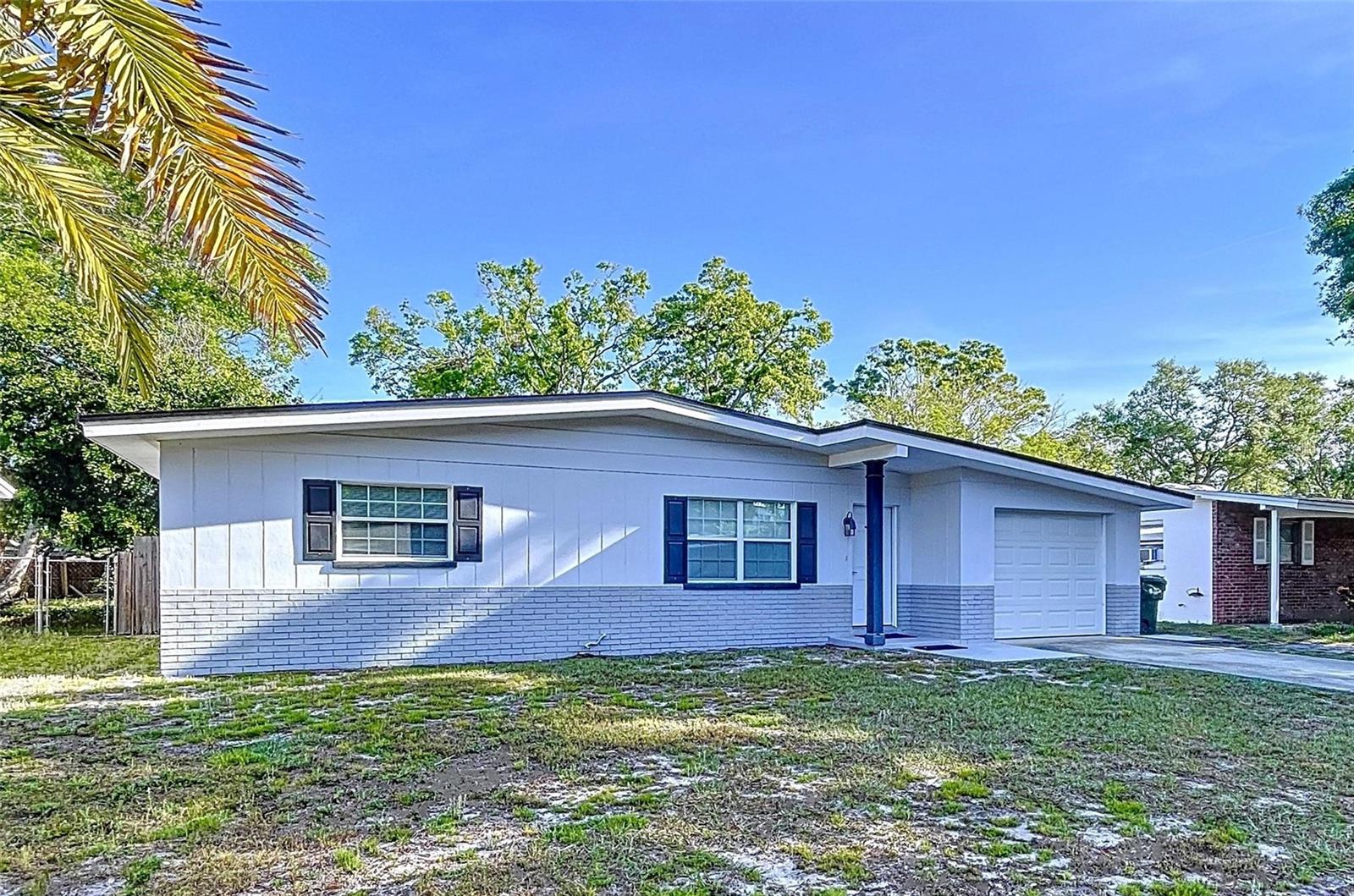 910 LAKESIDE DR, LARGO, FL, 33778