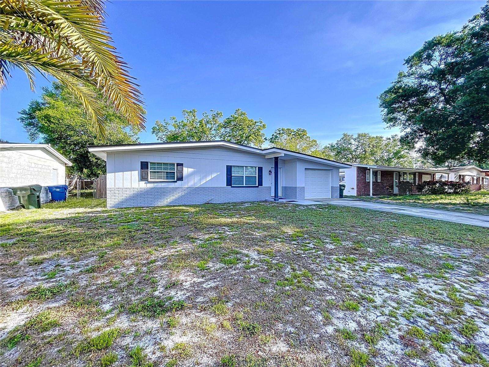 910 LAKESIDE DR, LARGO, FL, 33778