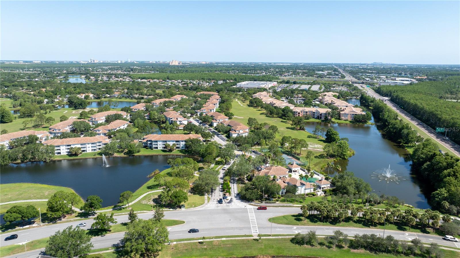14049 FAIRWAY ISLAND DR #122, ORLANDO, FL, 32837