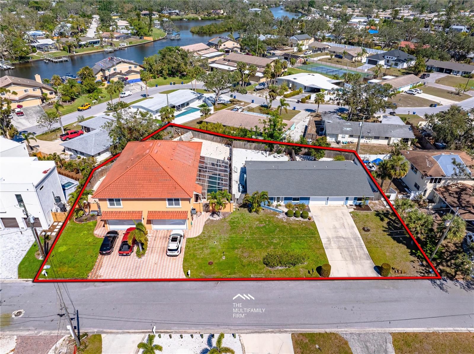 2119-2131 MONTCLAIR DR, SARASOTA, FL, 34231