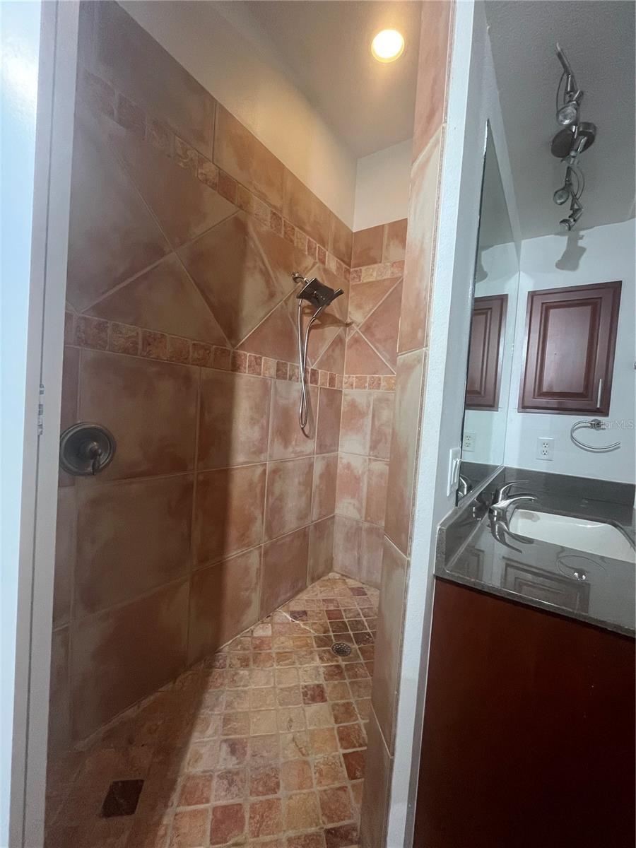 2119-2131 MONTCLAIR DR, SARASOTA, FL, 34231