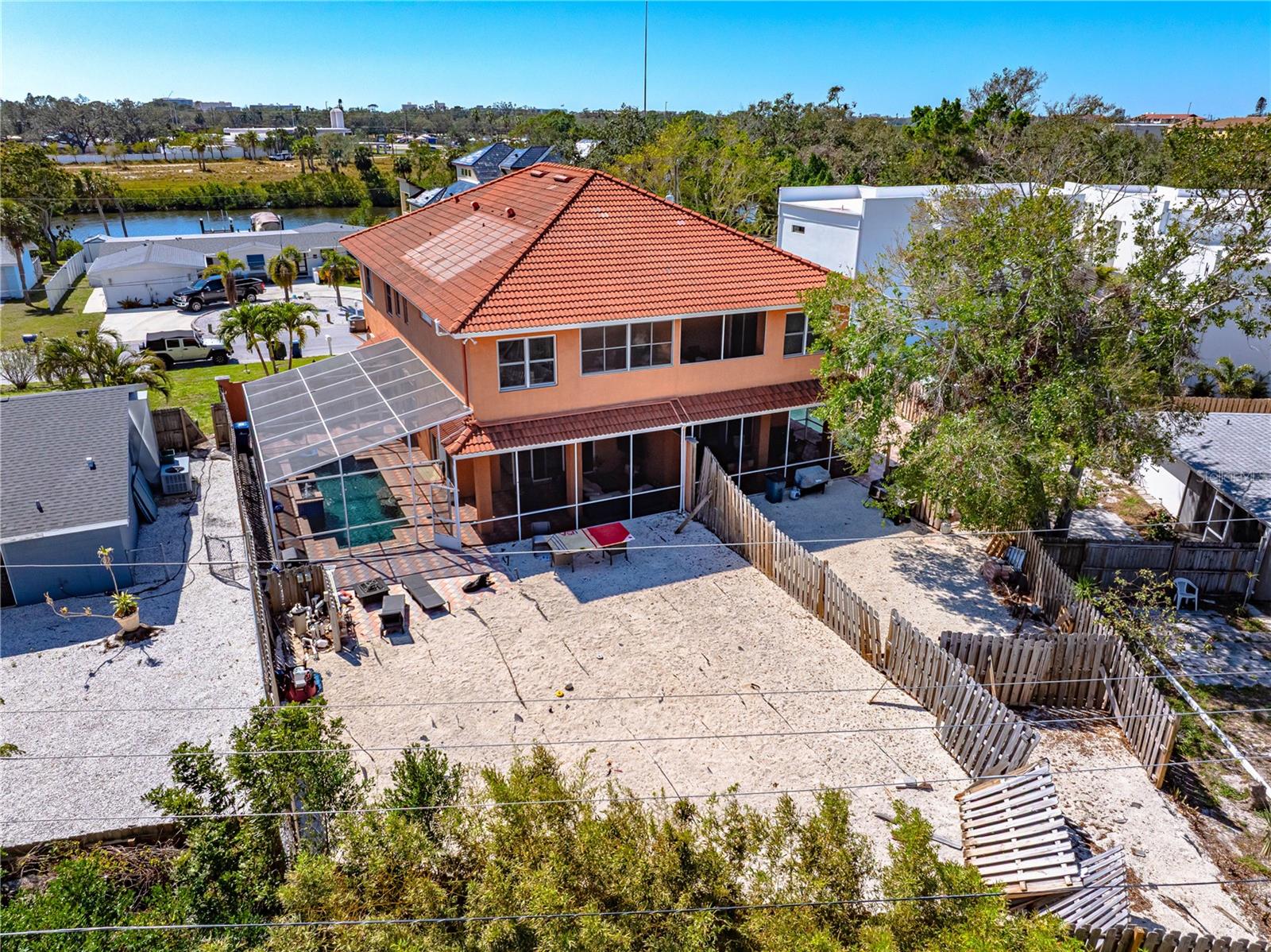 2119-2131 MONTCLAIR DR, SARASOTA, FL, 34231