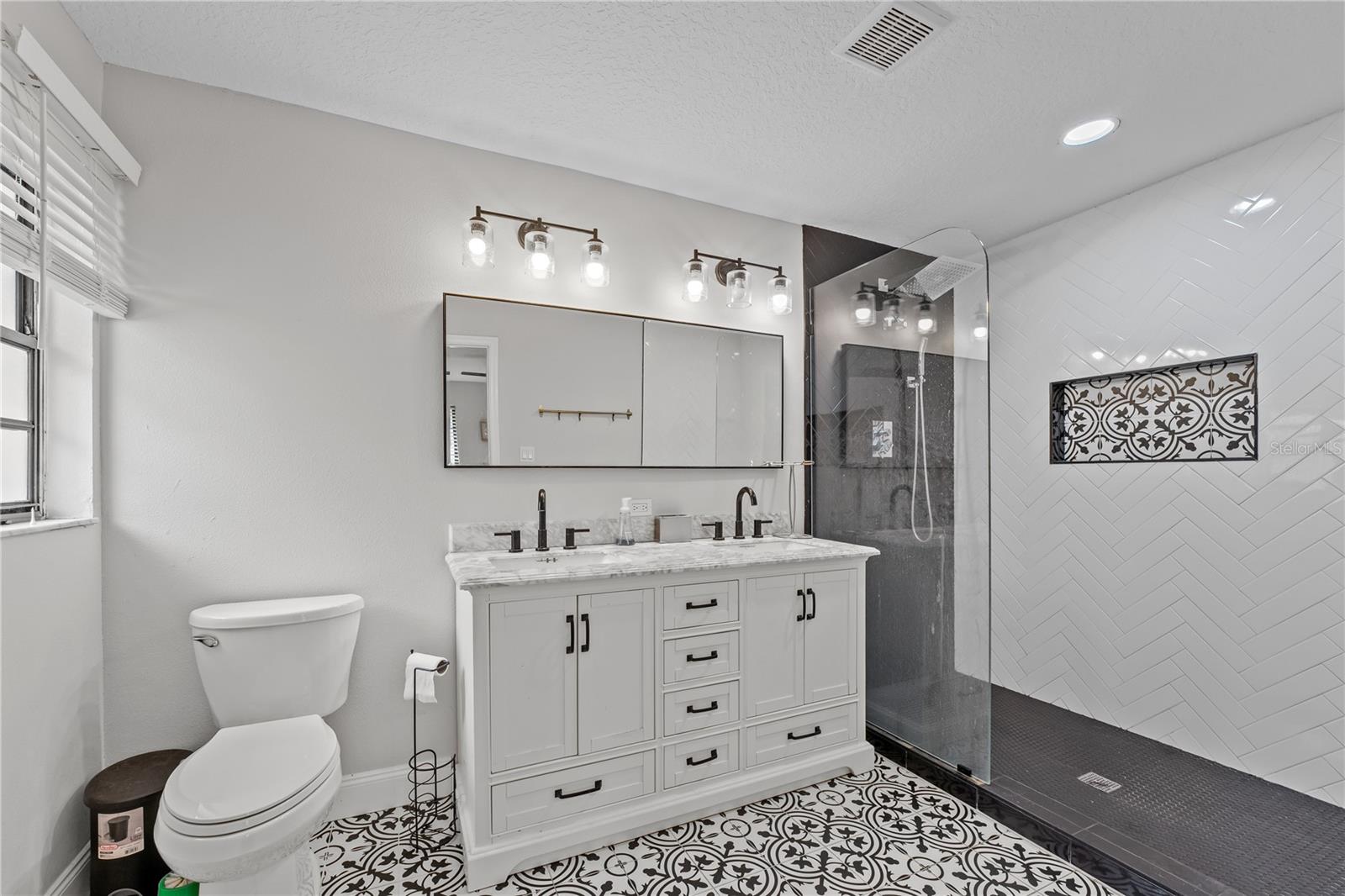 6829 BITTERSWEET LN, ORLANDO, FL, 32819