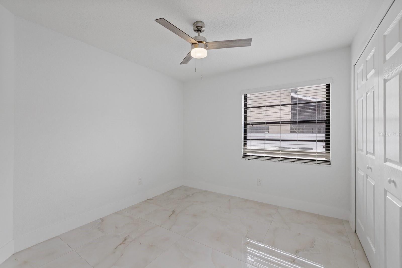 5483 FRIARSWAY DR, TAMPA, FL, 33624