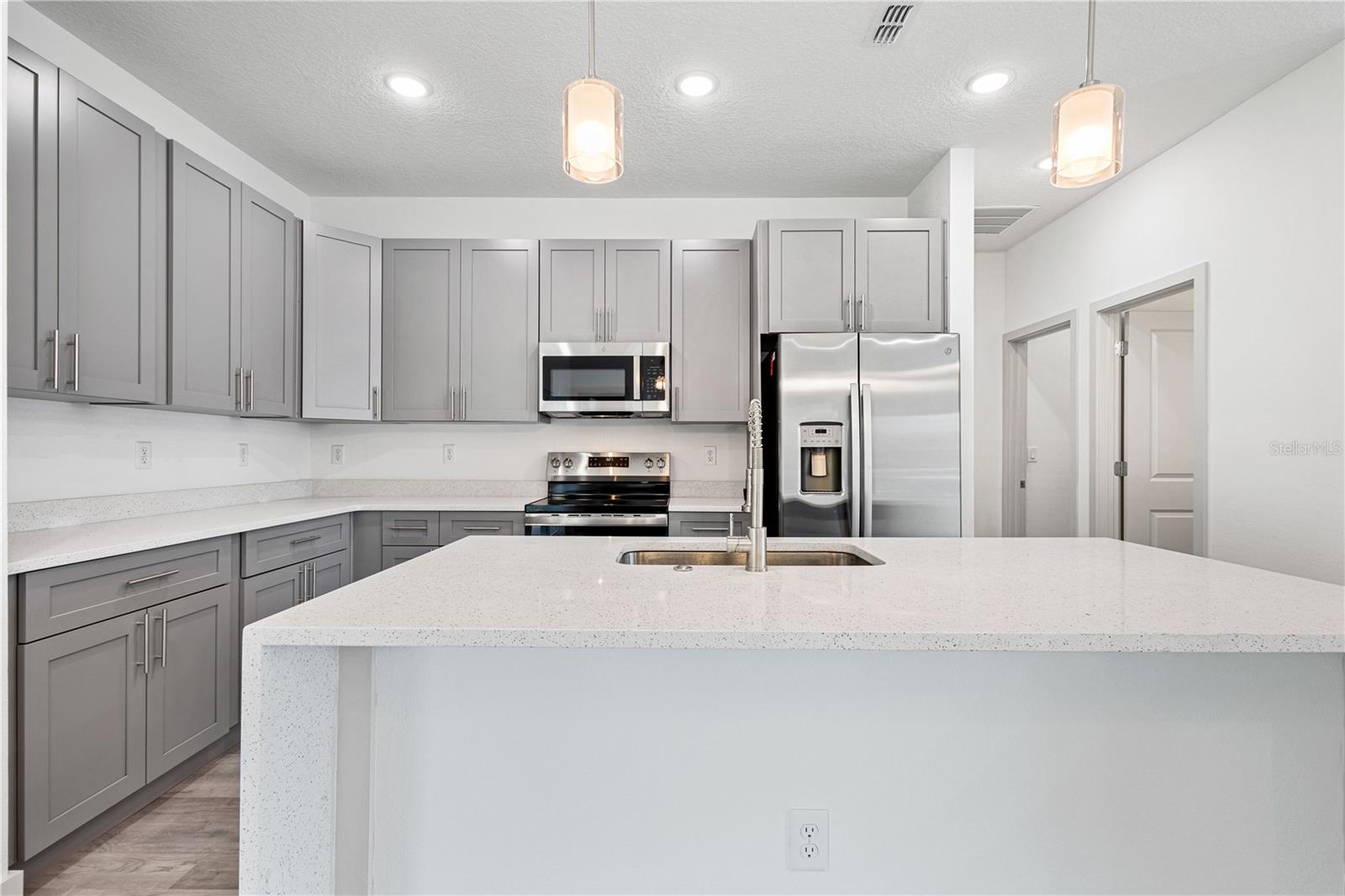 198 MARION OAKS TRL, OCALA, FL, 34473