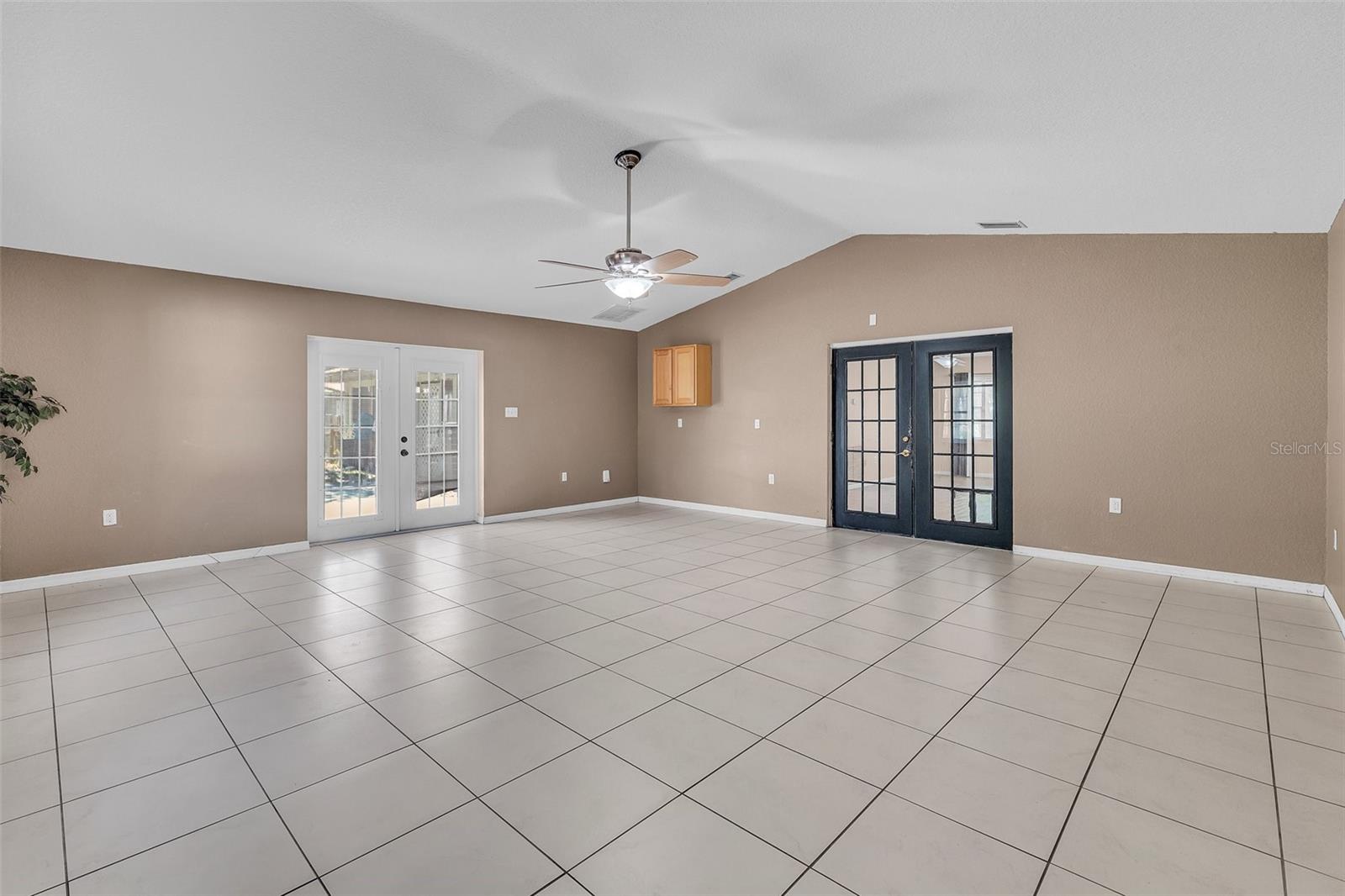 1609 E LAKE PARKER DR, LAKELAND, FL, 33801