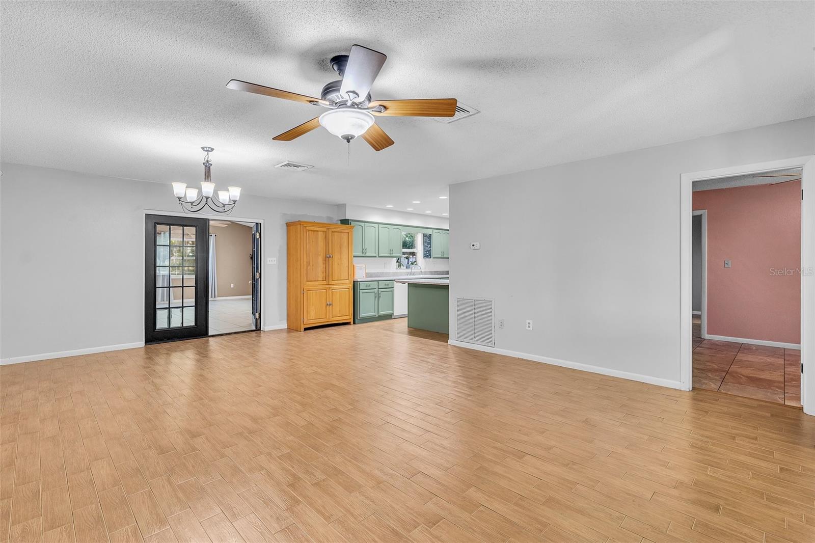 1609 E LAKE PARKER DR, LAKELAND, FL, 33801