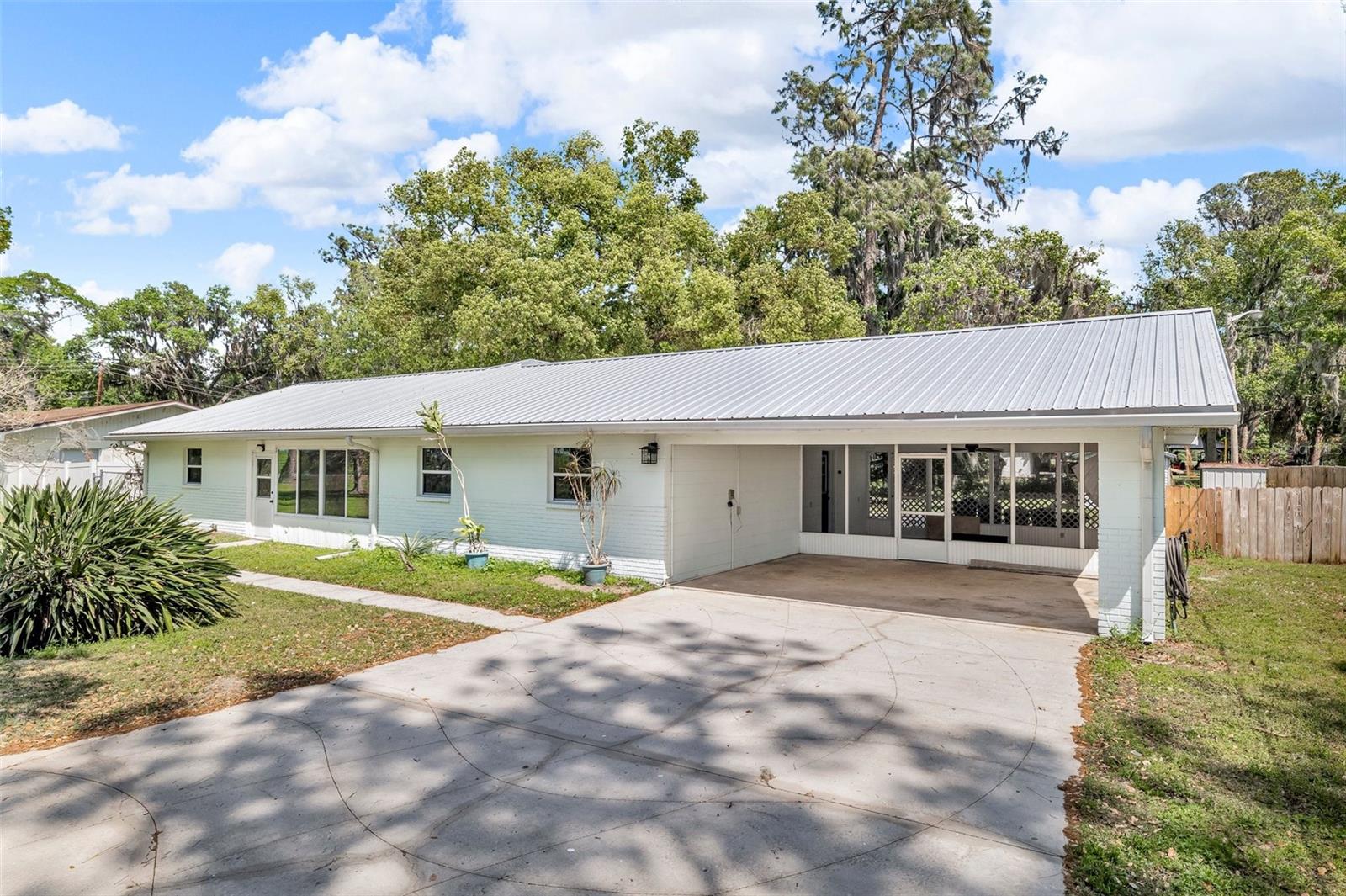 1609 E LAKE PARKER DR, LAKELAND, FL, 33801