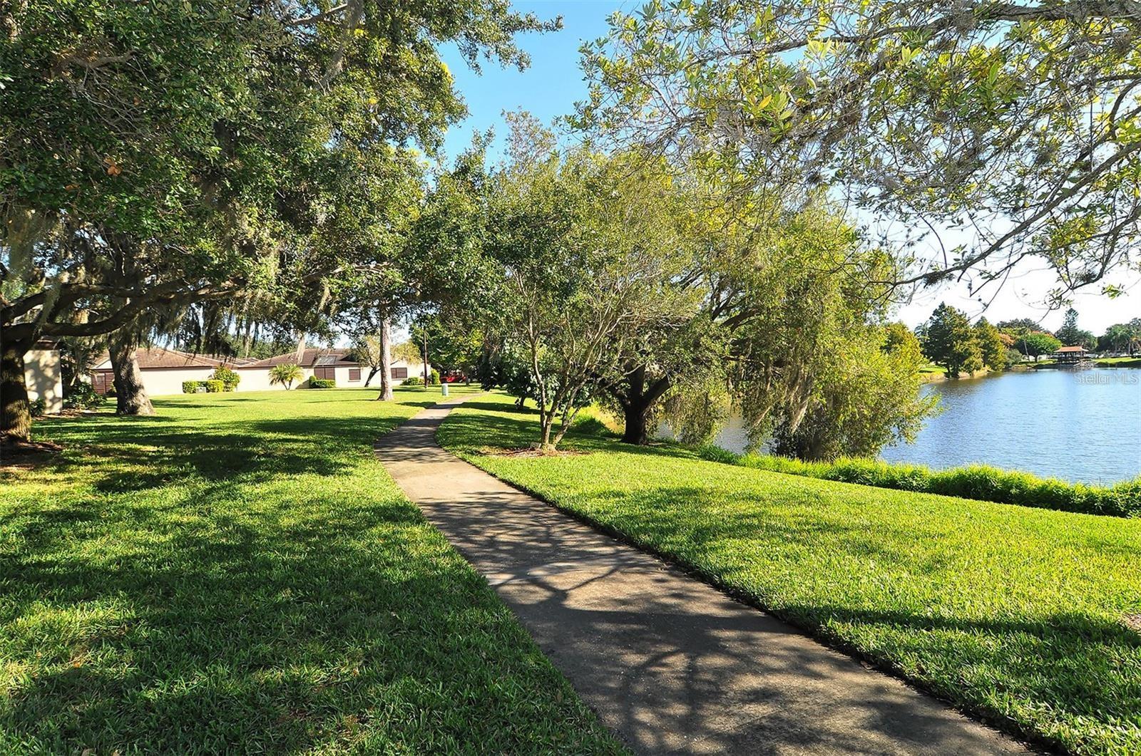 3842 GLEN OAKS MANOR DR, SARASOTA, FL, 34232