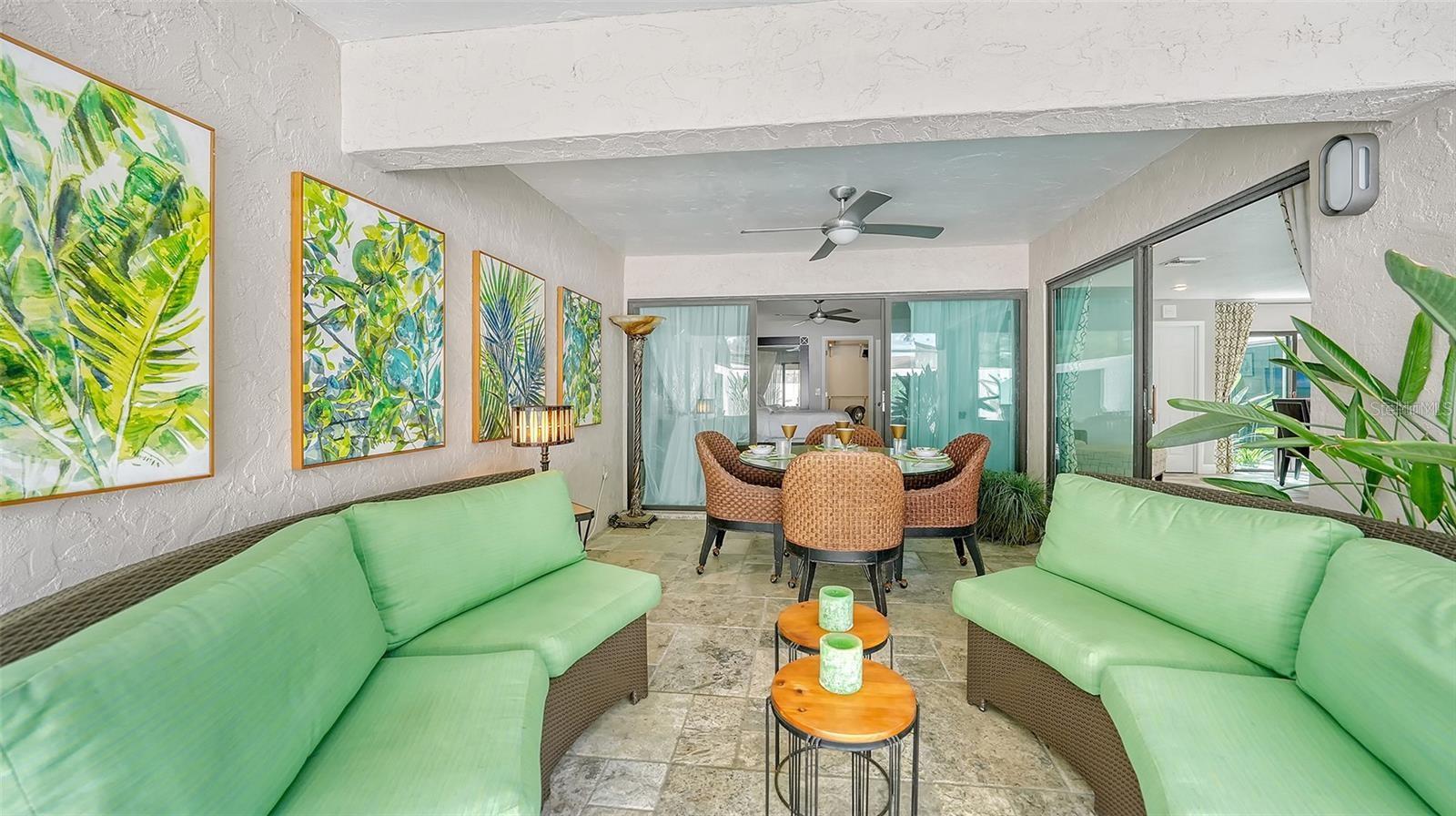 3842 GLEN OAKS MANOR DR, SARASOTA, FL, 34232