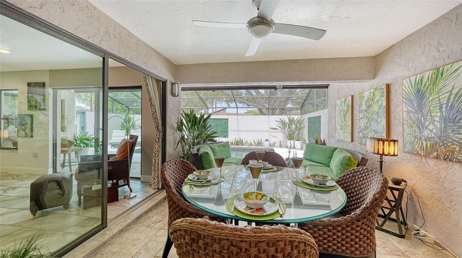 3842 GLEN OAKS MANOR DR, SARASOTA, FL, 34232