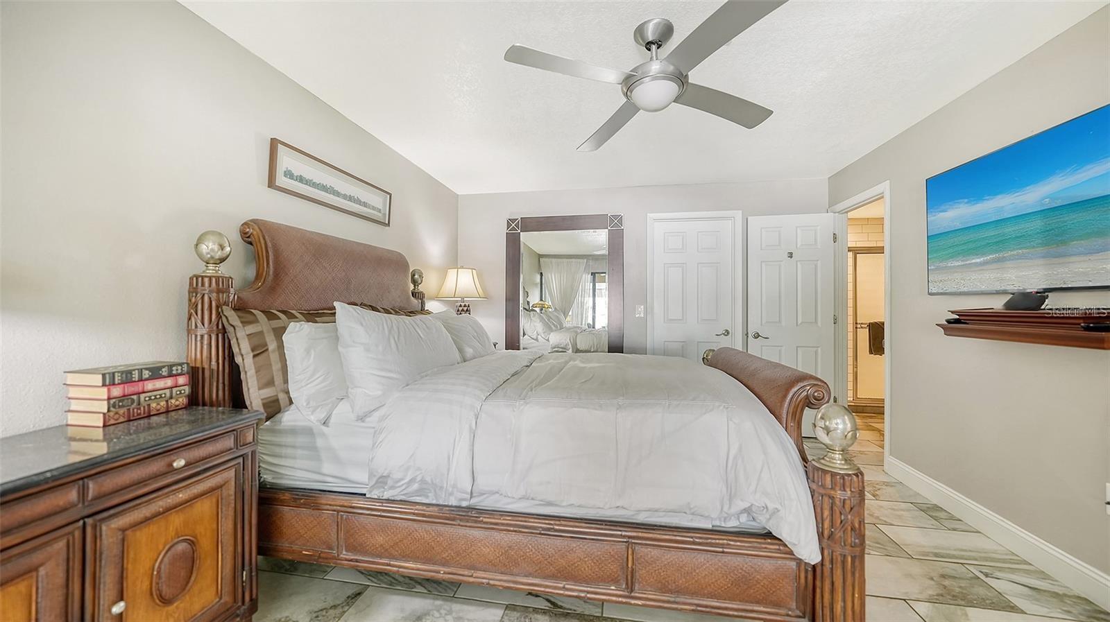 3842 GLEN OAKS MANOR DR, SARASOTA, FL, 34232