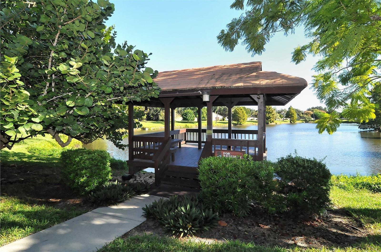 3842 GLEN OAKS MANOR DR, SARASOTA, FL, 34232