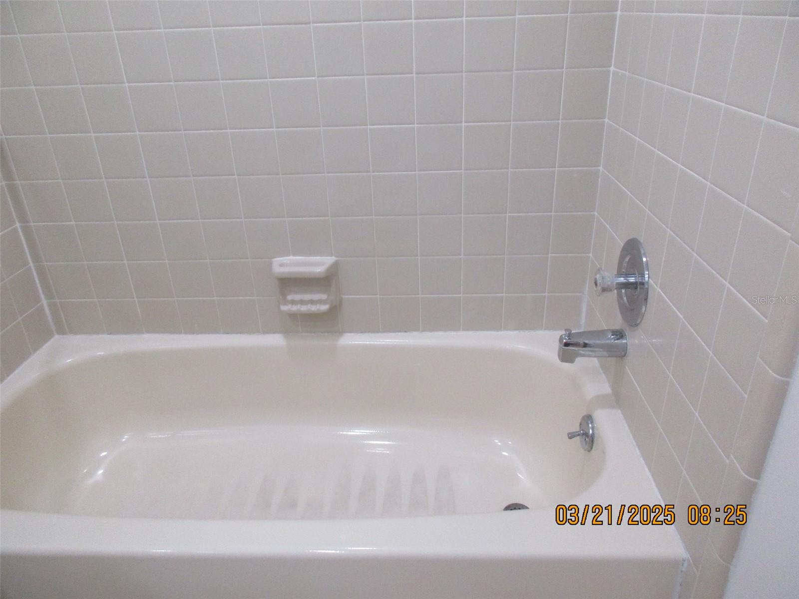 2112 BAHAMAS CT, KISSIMMEE, FL, 34741