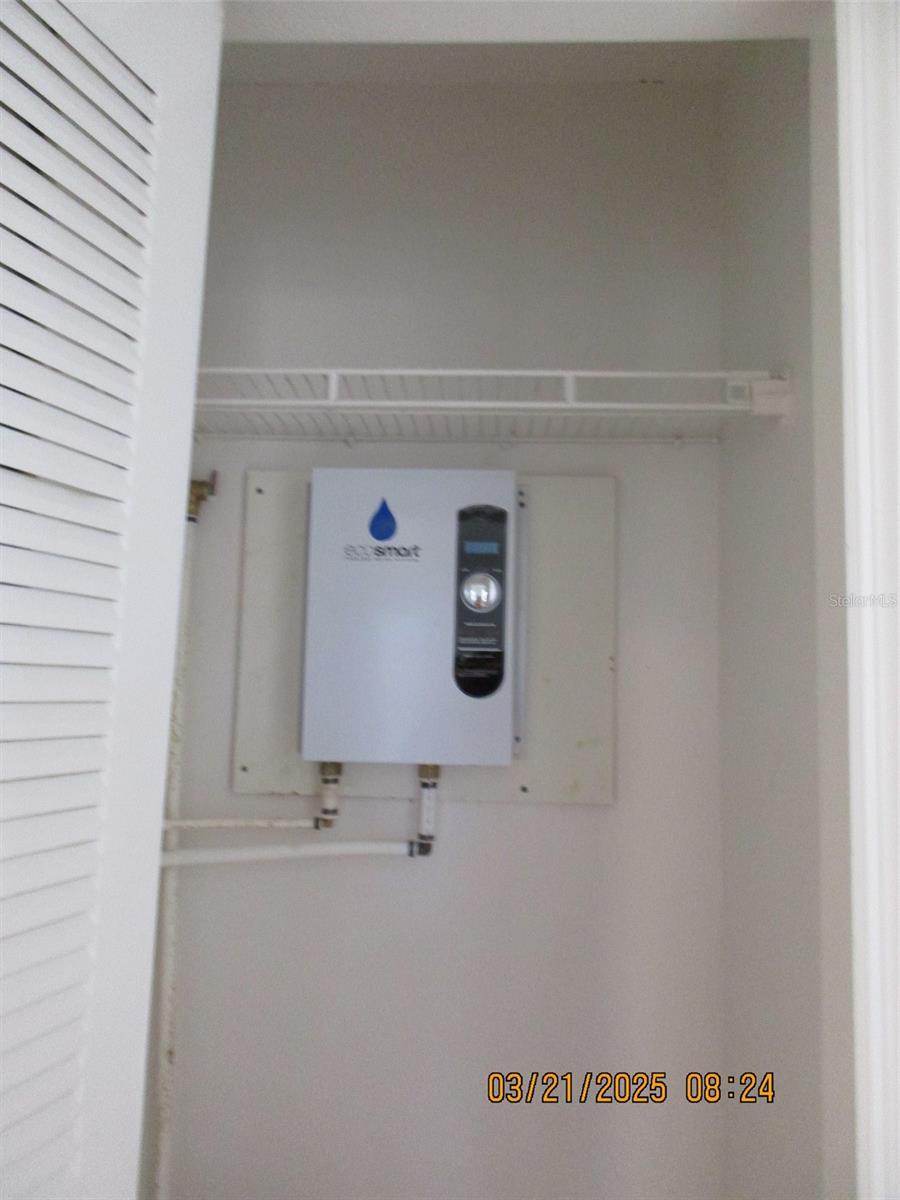 2112 BAHAMAS CT, KISSIMMEE, FL, 34741