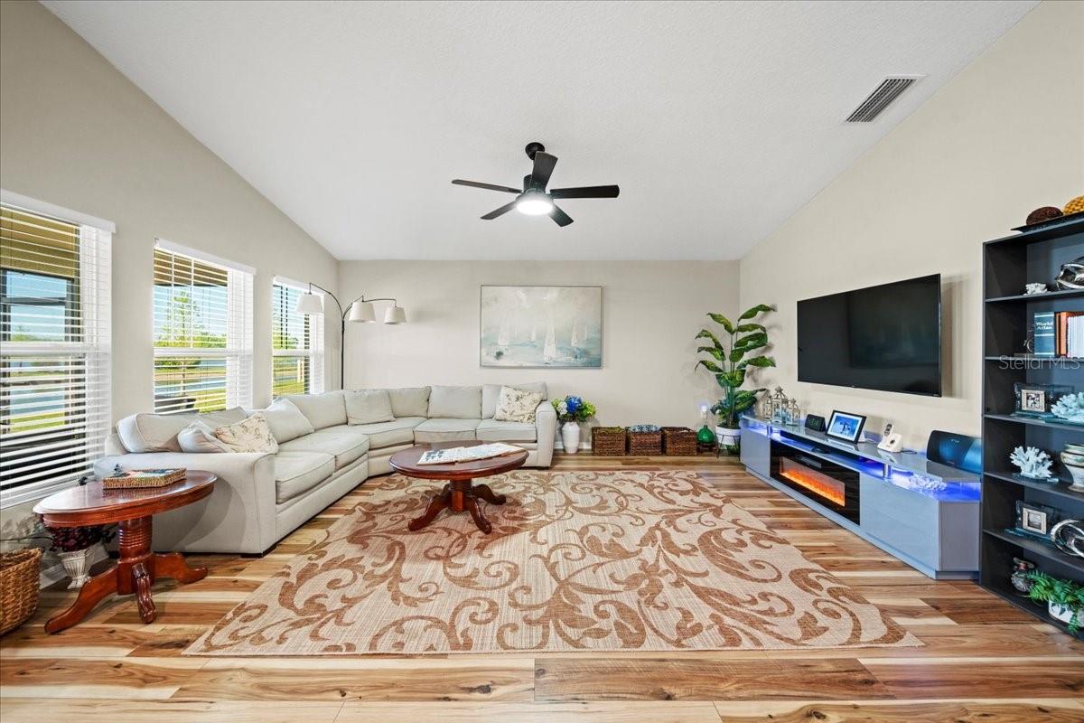 5543 ARLINGTON RIVER DR, LAKELAND, FL, 33811