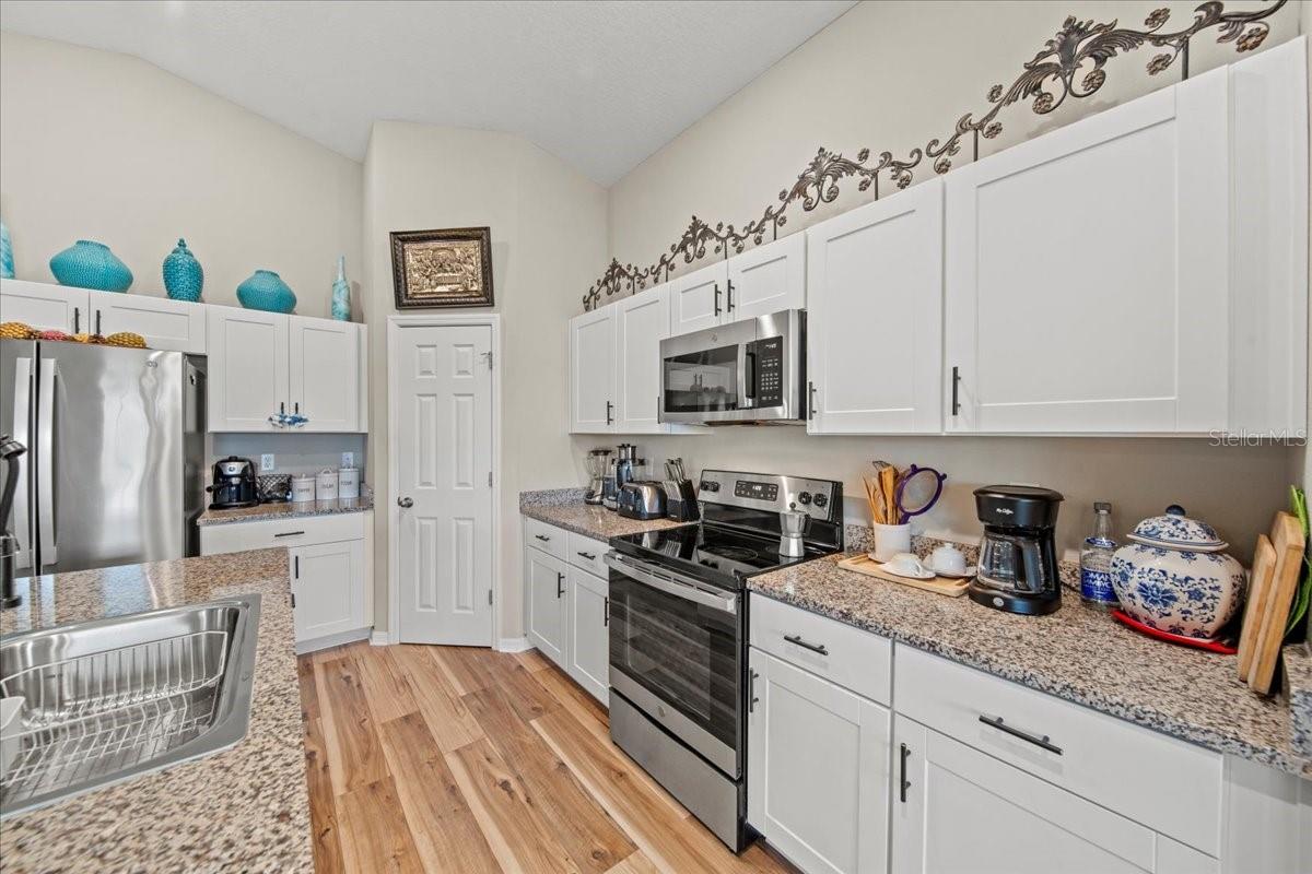 5543 ARLINGTON RIVER DR, LAKELAND, FL, 33811