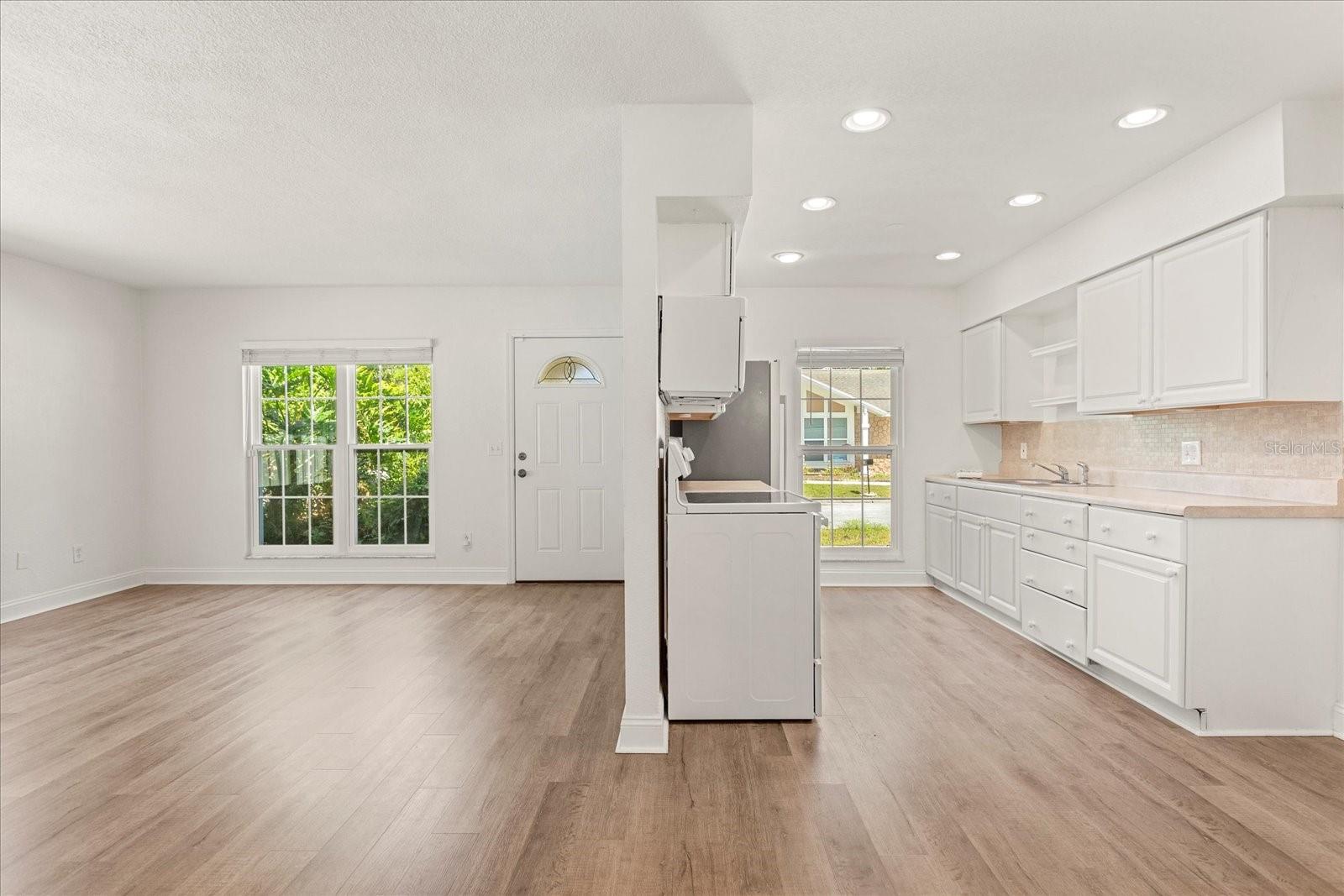 704 BRIARWOOD DR, WINTER SPRINGS, FL, 32708