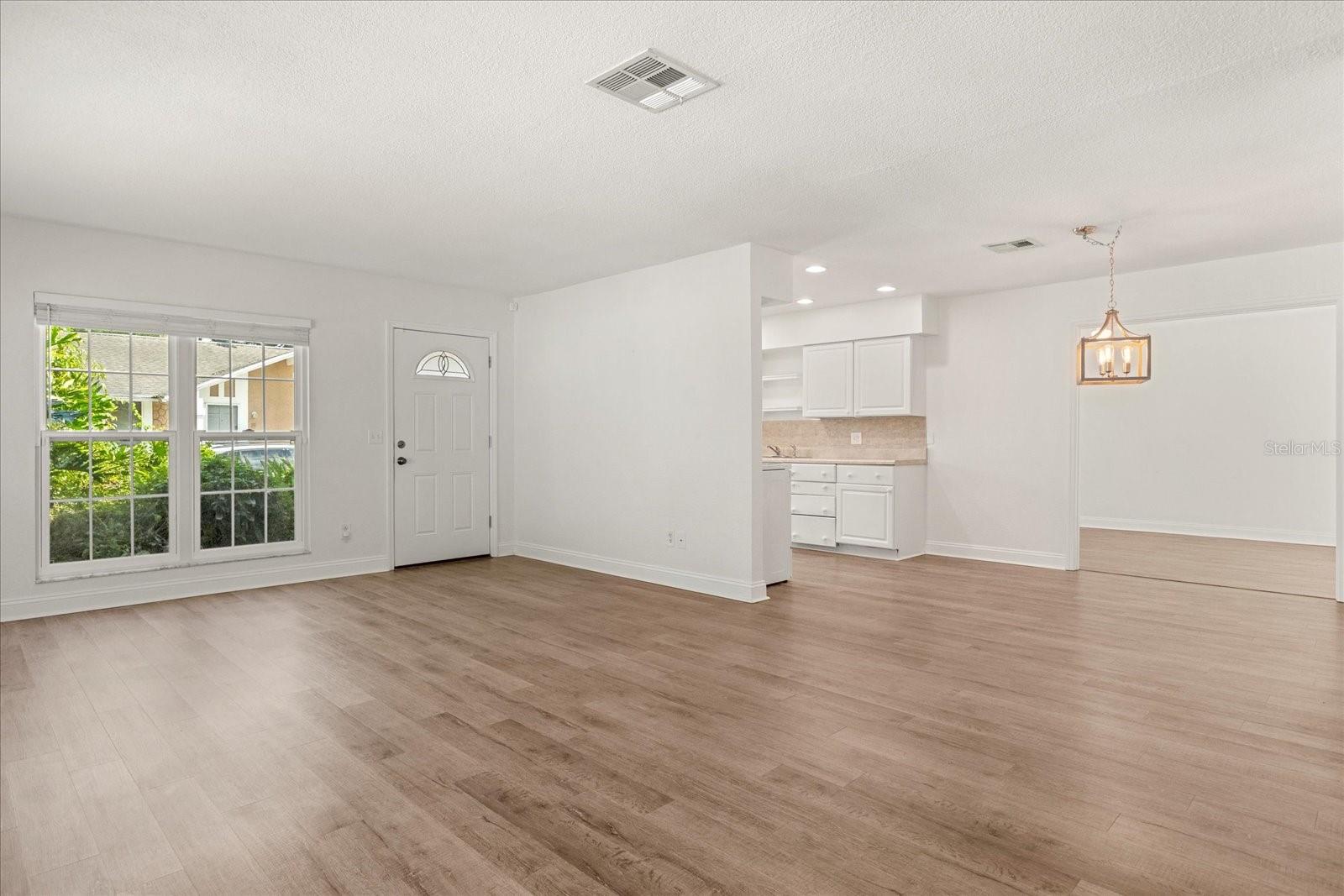 704 BRIARWOOD DR, WINTER SPRINGS, FL, 32708