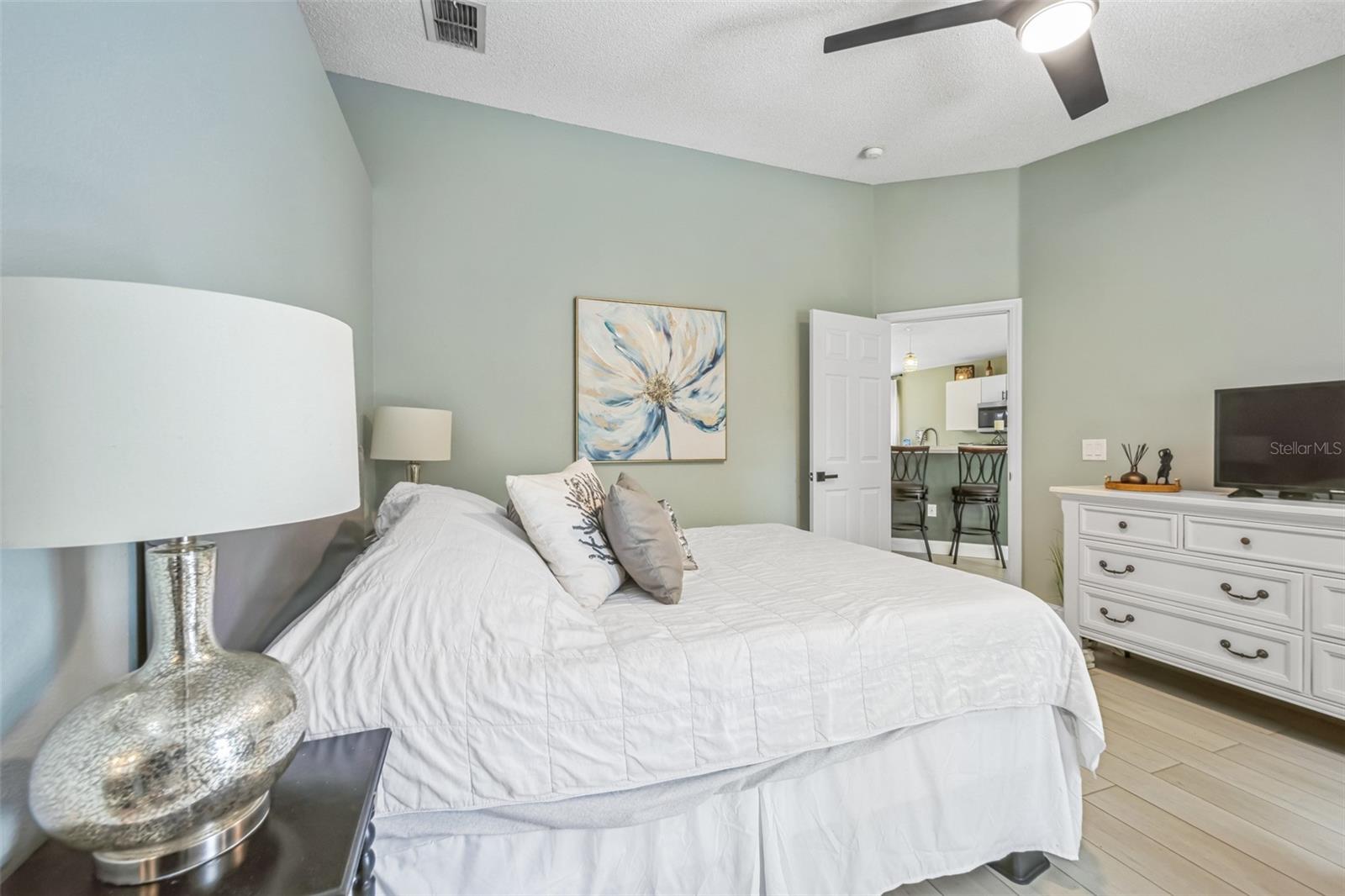 13004 WATERBOURNE DR, GIBSONTON, FL, 33534